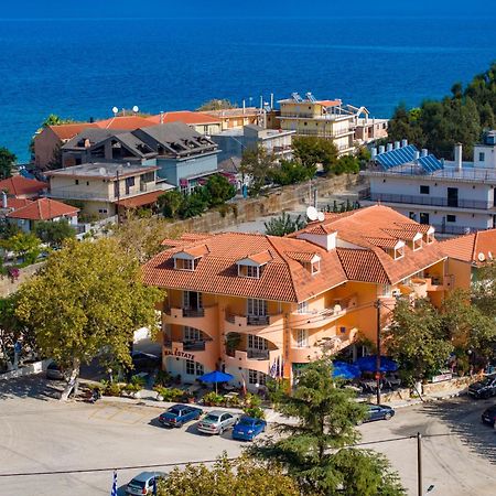 Odysseus Palace Poros  Buitenkant foto